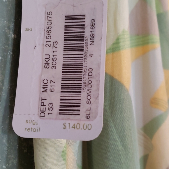 Skirt - Picture 3 of 5